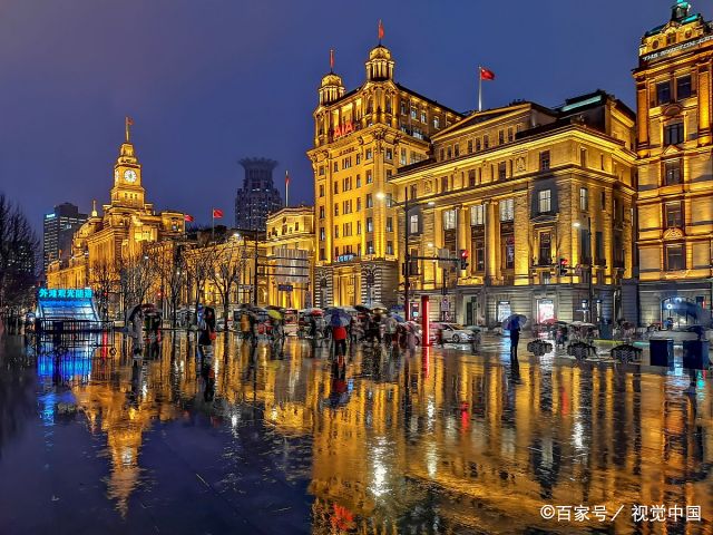 上海外滩风光旖旎 浦江两岸夜色迷人